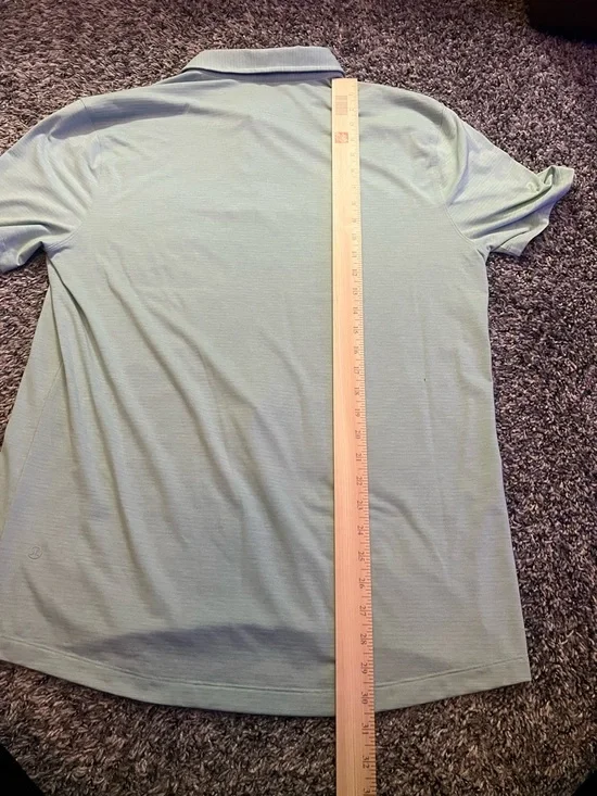 lululemon athletica Men's Pale Green Performance Polo - Picture 5 of 5